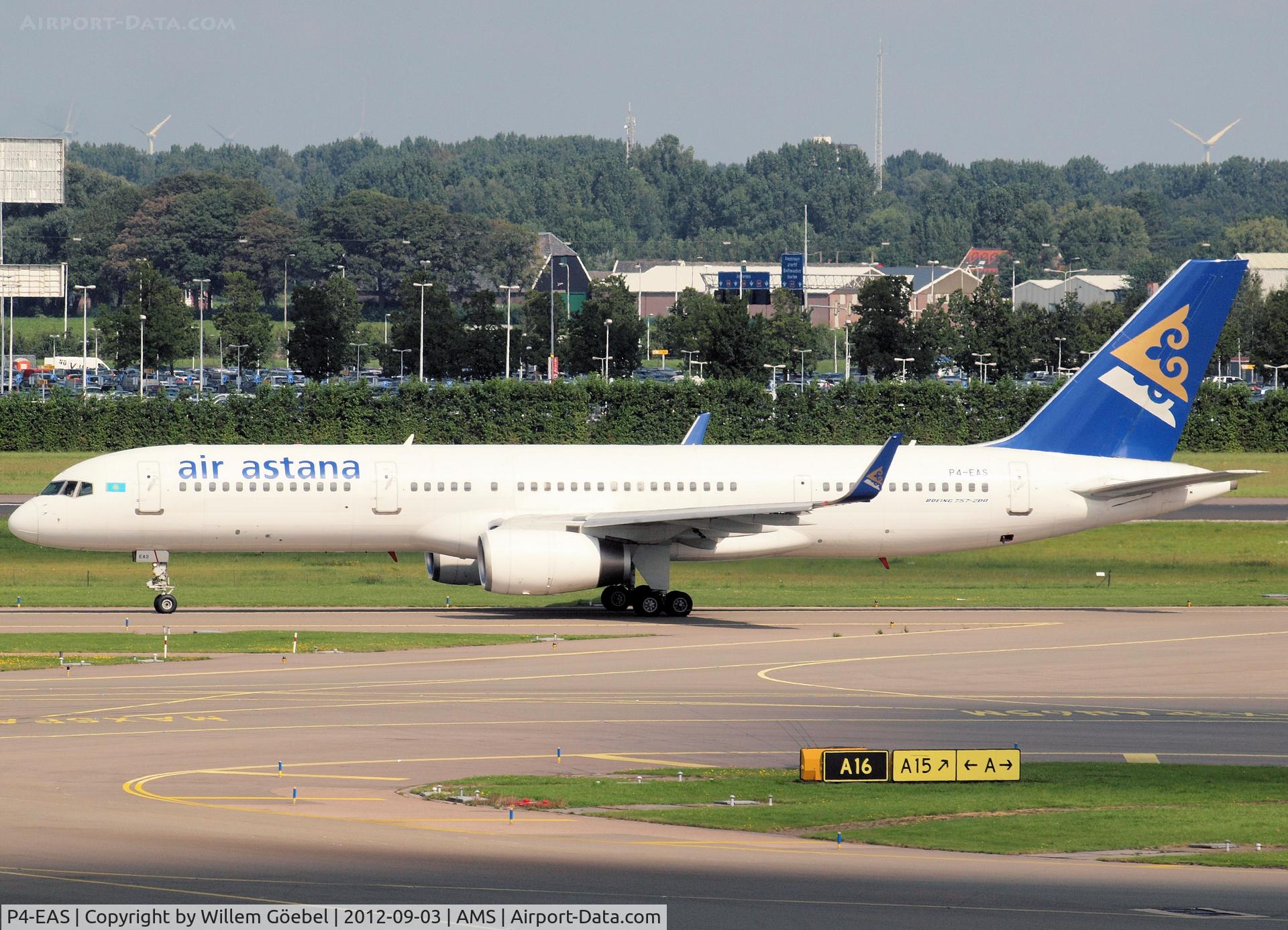 P4-EAS, 1998 Boeing 757-2G5 C/N 29488, Taxi to the runway of Schiphol Airport