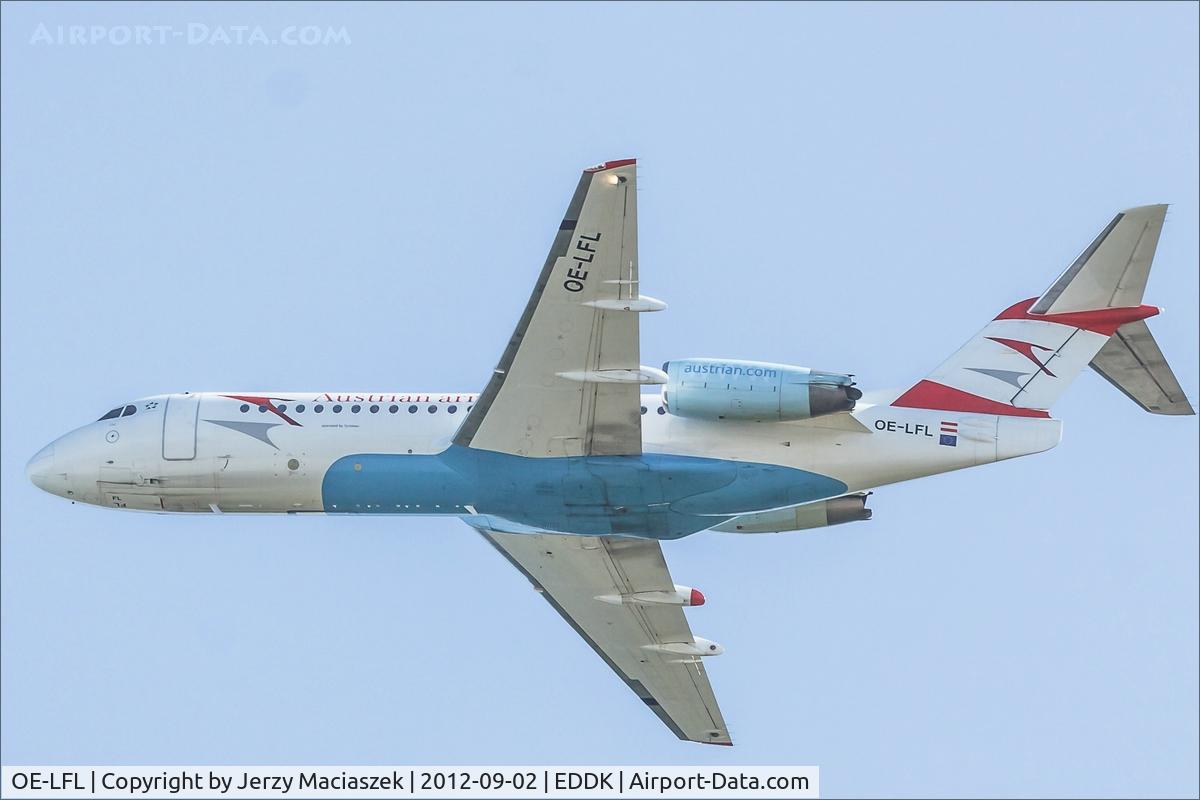 OE-LFL, 1995 Fokker 70 (F-28-0070) C/N 11573, Fokker 70,