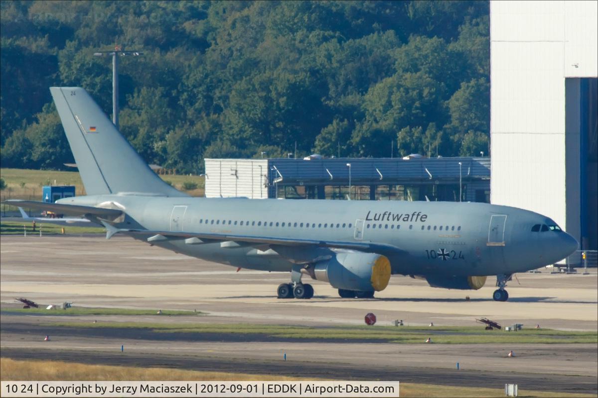 10 24, 1987 Airbus A310-304/MRT C/N 434, Airbus A310-304