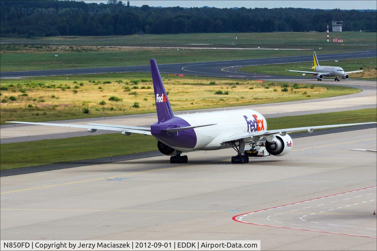 N850FD, 2009 Boeing 777-FS2 C/N 37721, Boeing 777-FS2