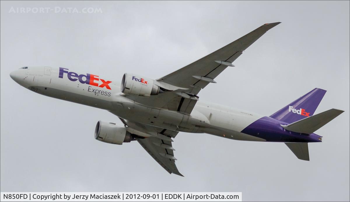 N850FD, 2009 Boeing 777-FS2 C/N 37721, Boeing 777-FS2