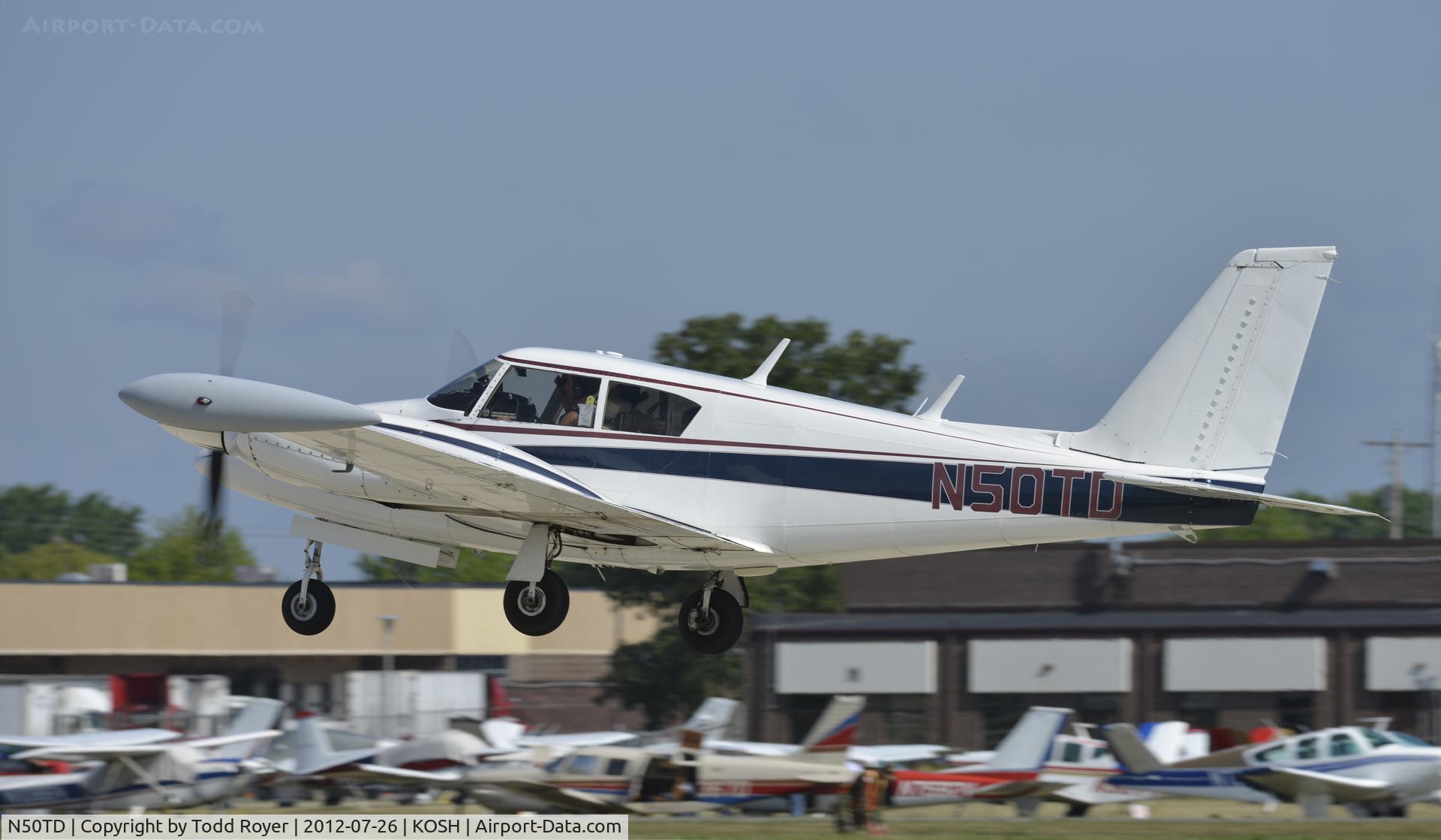 N50TD, 1965 Piper PA-30 Twin Comanche Twin Comanche C/N 30-827, Departing Airventure 2012
