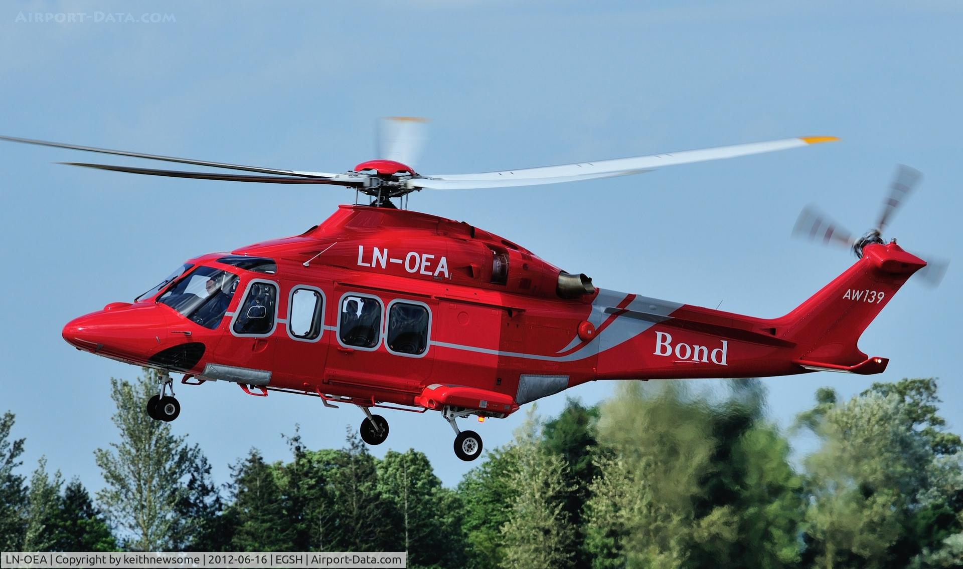 LN-OEA, 2012 AgustaWestland AW-139 C/N 41270, Landing following air test, showing huge rotor flex !