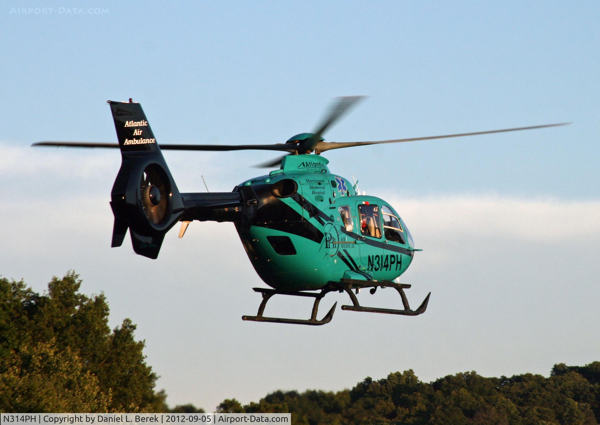 N314PH, 2005 Eurocopter EC-135P-2 C/N 409, This Medevac helicopter just picked up a sick or wounded person at a school yard and is headed to Morristown Memorial Hospital in Morris County, NJ.