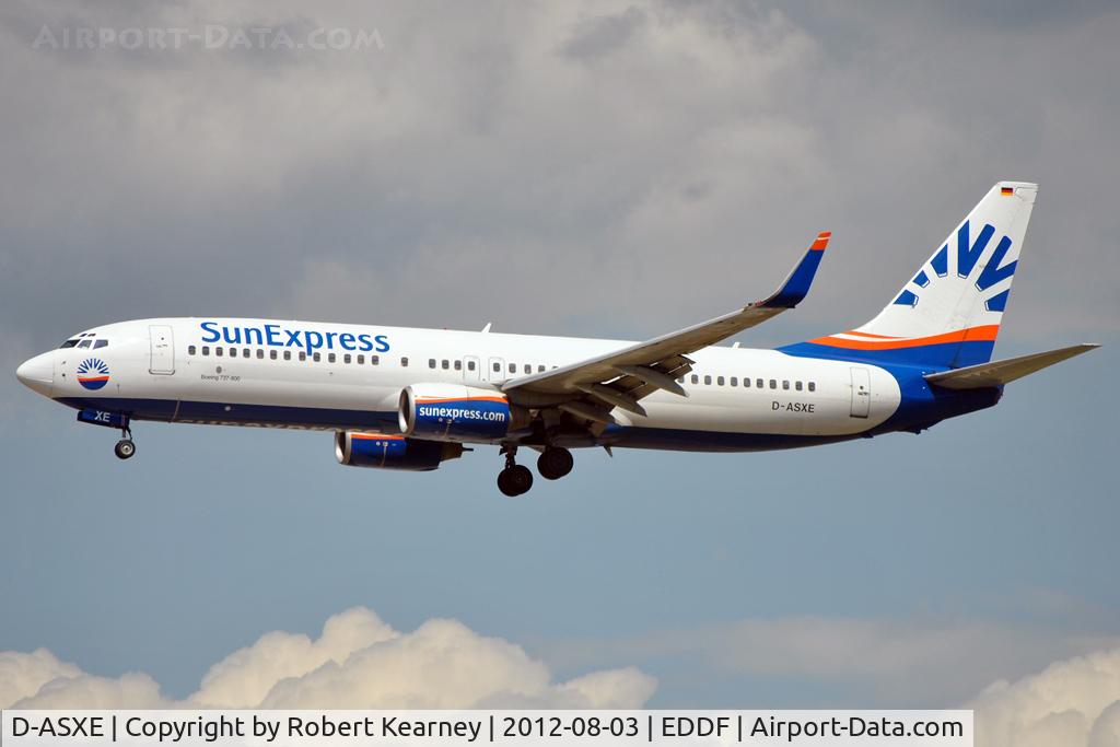 D-ASXE, 2002 Boeing 737-8CX C/N 32365, On finals for r/w 25L