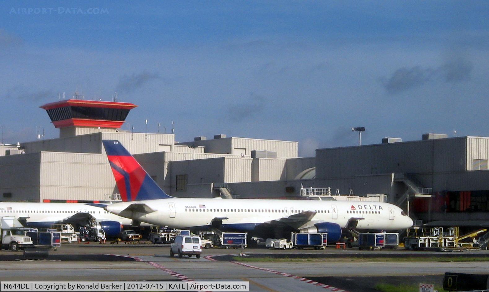 N644DL, 1989 Boeing 757-232 C/N 23998, Atlantta