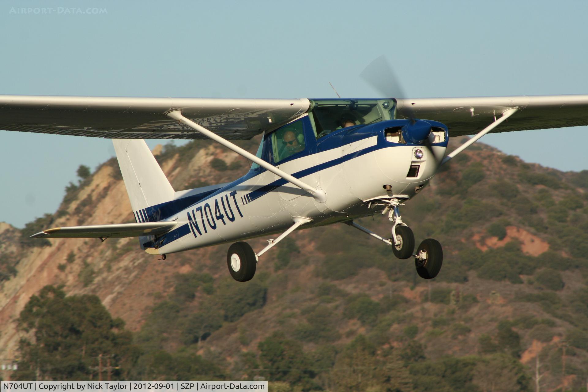 N704UT, 1976 Cessna 150M C/N 15078891, Departing 22