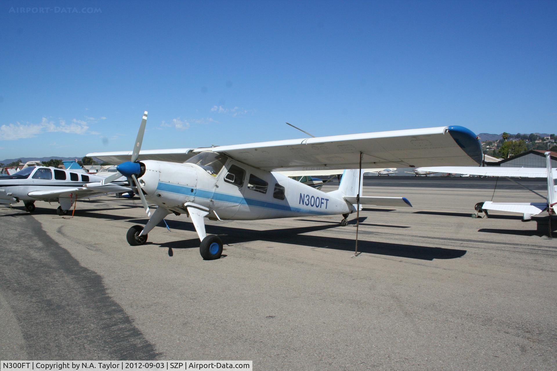 N300FT, 1971 Helio H-295-1400 Super Courier C/N 1440, Sitting at Santa Paula