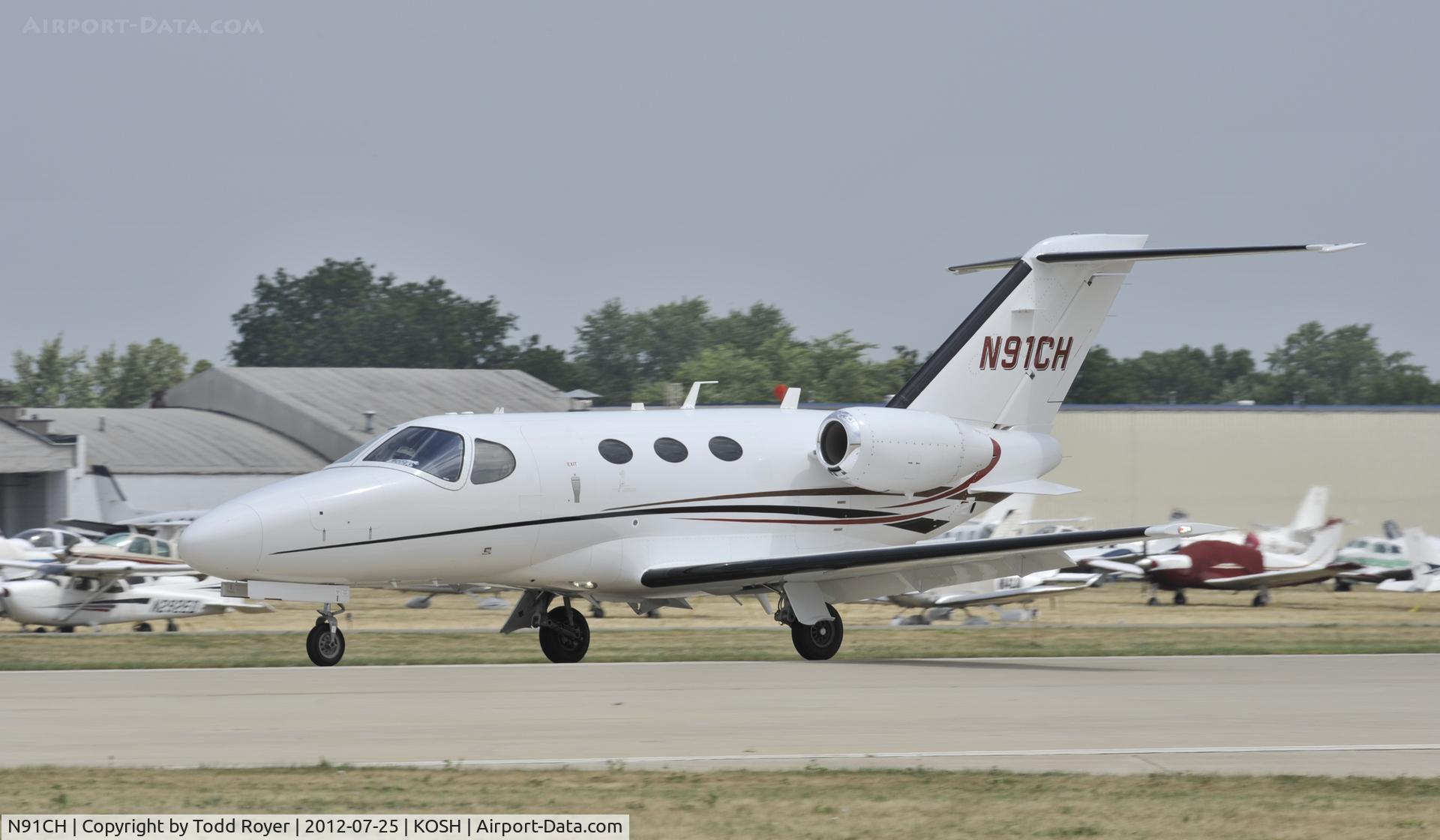 N91CH, 2009 Cessna 510 Citation Mustang Citation Mustang C/N 510-0201, Airventure 2012