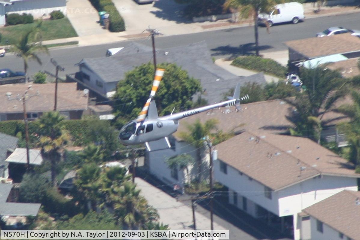 N570H, Robinson R44 C/N 2016, Transitioning along the 101
