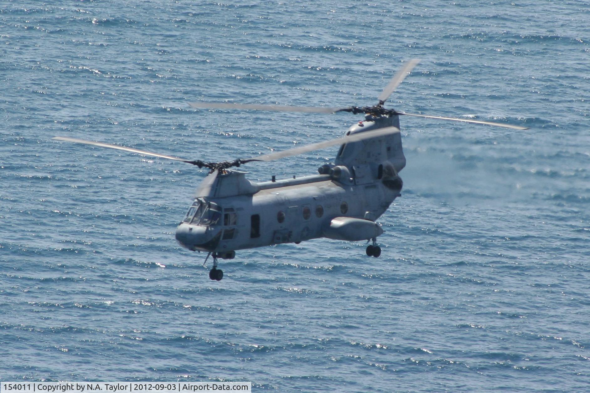 154011, Boeing Vertol CH-46E Sea Knight C/N 2362, Along Malibu beach
