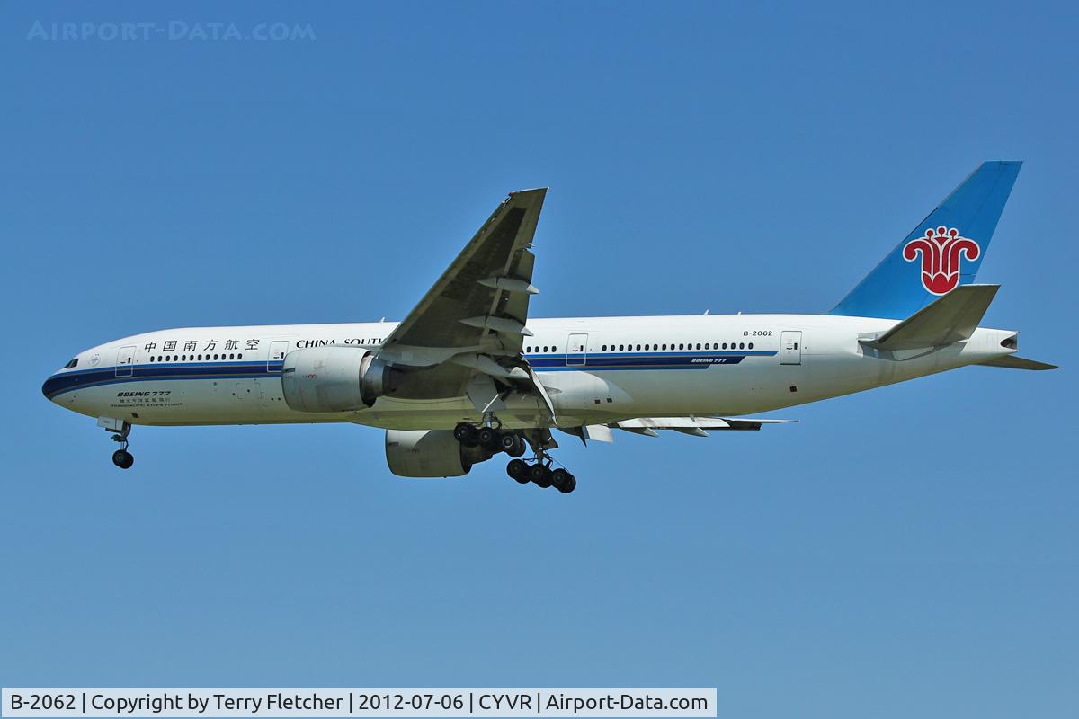 B-2062, 1998 Boeing 777-21B/ER C/N 27606, Boeing 777-21B (ER), c/n: 27606