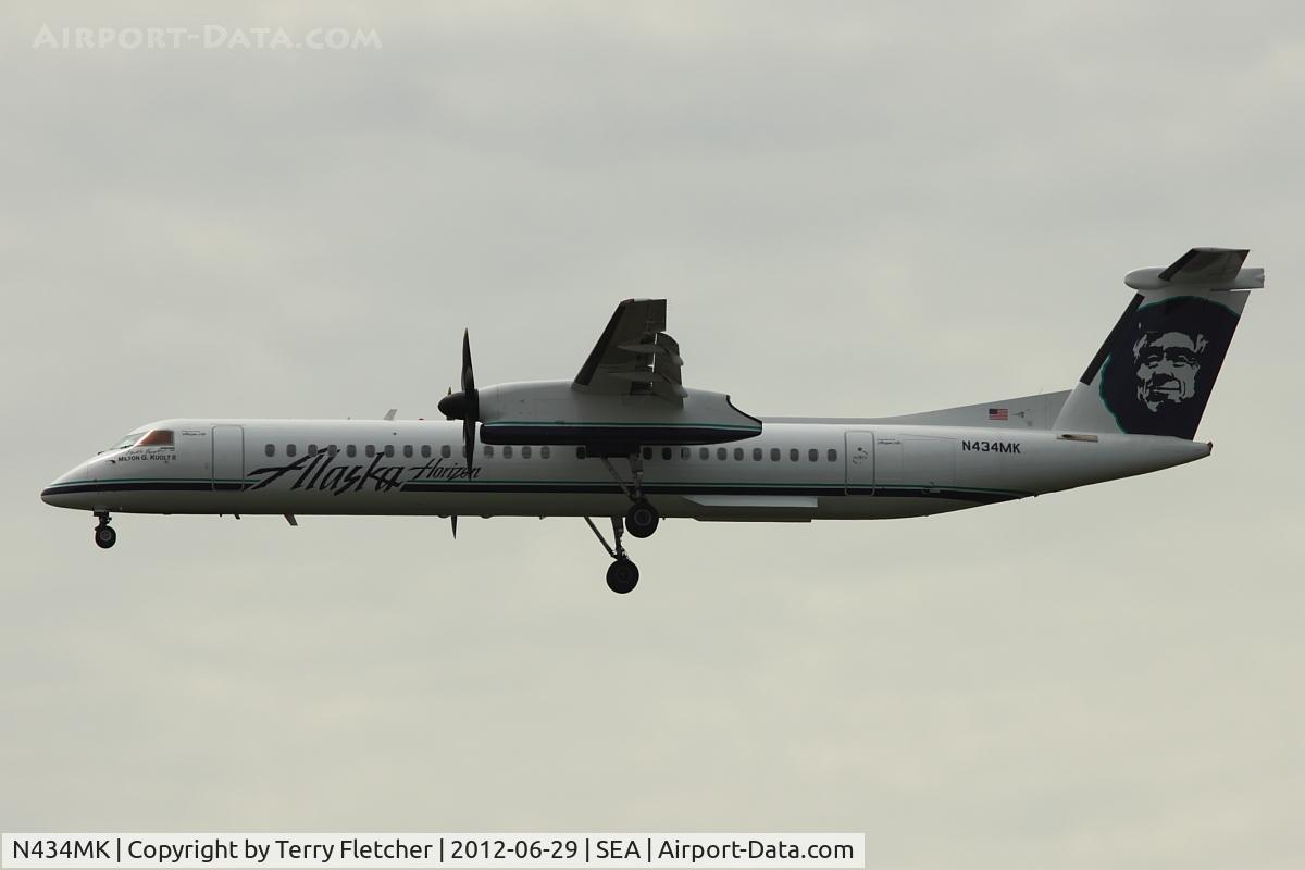 N434MK, 2008 Bombardier DHC-8-402 Dash 8 C/N 4227, Bombardier DHC-8-402, c/n: 4227 at Seatac
