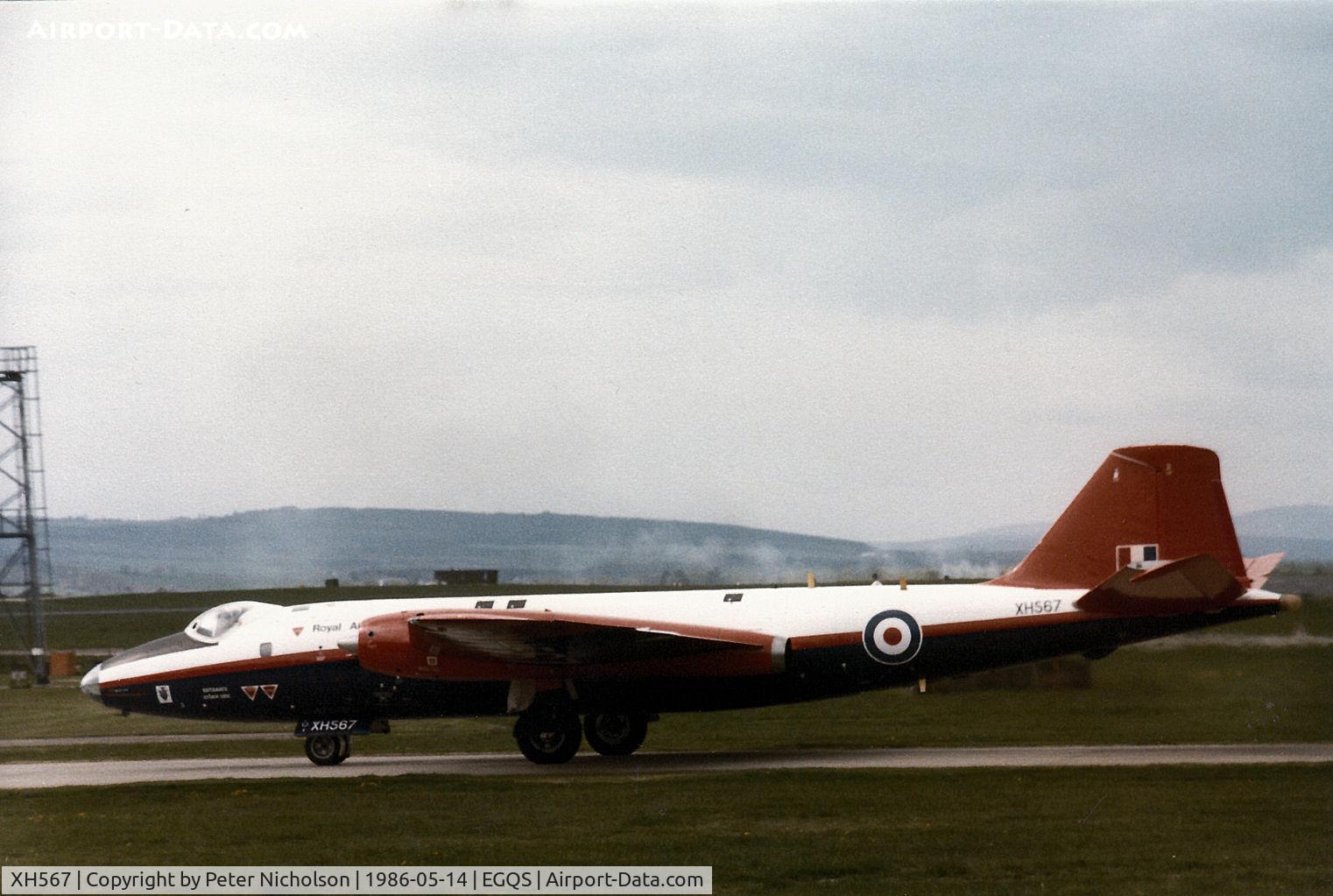 XH567, 1954 English Electric Canberra B.6 C/N EEP71398, Canberra B.6 of the Royal Aircraft Establishmnt at Farnborough visiting RAF Lossiemouth in May 1986.