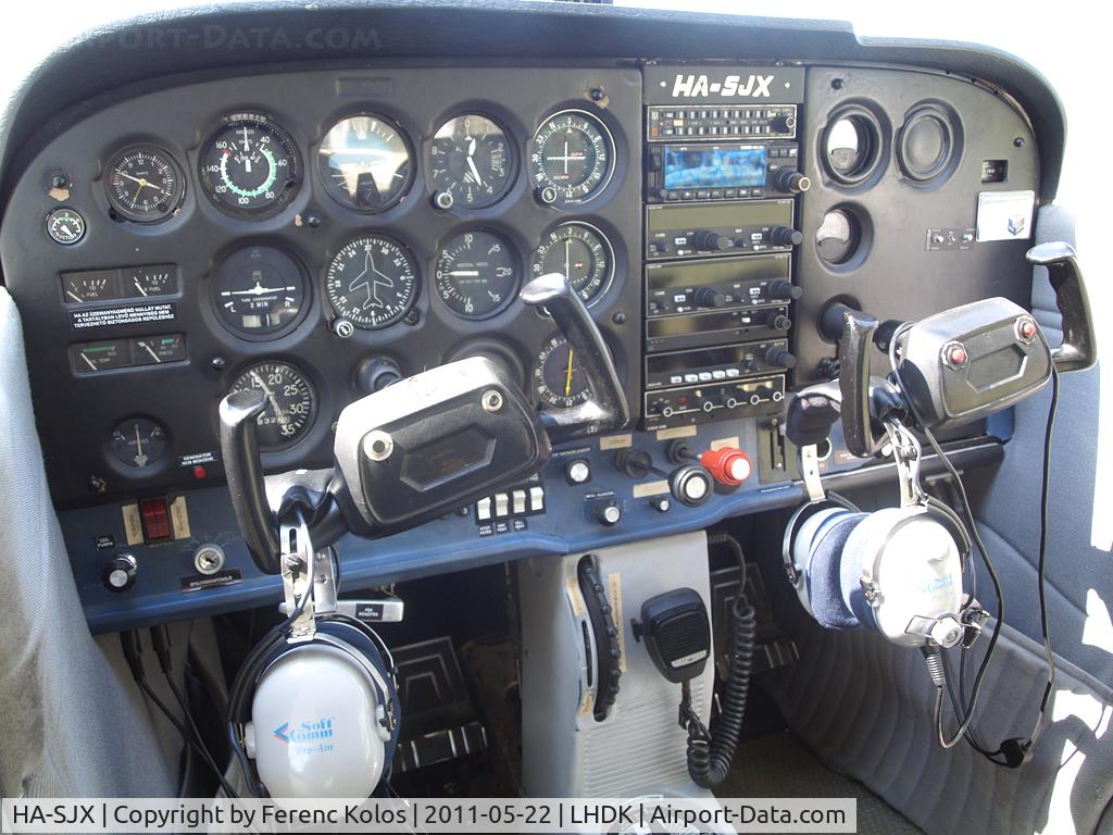 HA-SJX, 1978 Cessna 172N C/N 17270653, Dunakeszi