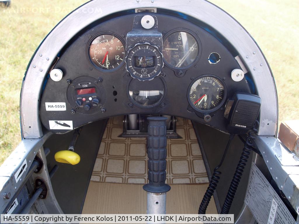 HA-5559, 1989 Rubik R-26SU Góbé 82 C/N AA800073, Dunakeszi