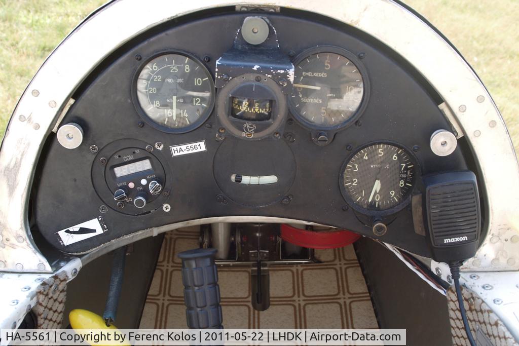 HA-5561, 1989 Rubik R-26SU Góbé 82 C/N AA800071, Dunakeszi