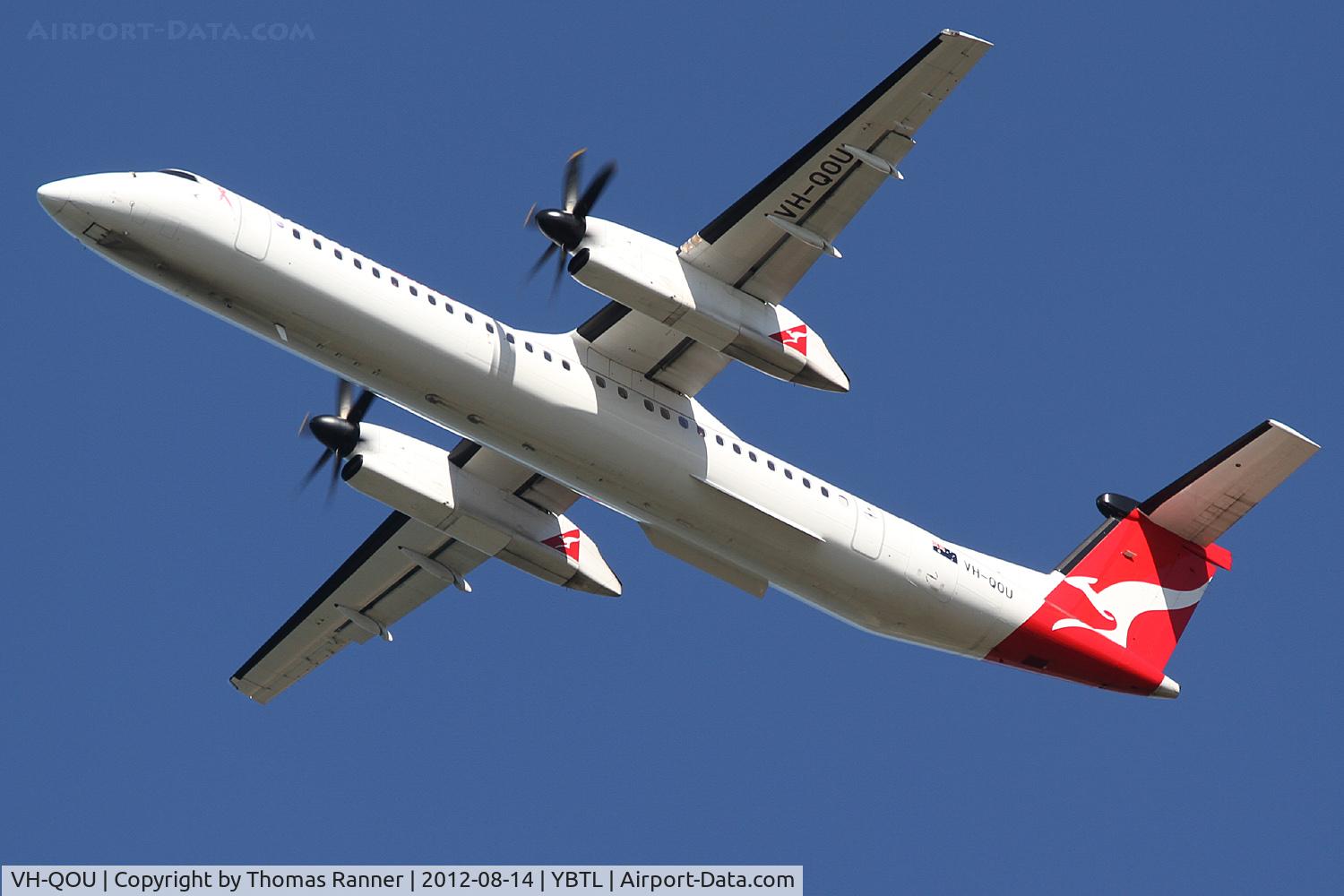 VH-QOU, 2009 De Havilland Canada DHC-8-402Q Dash 8 C/N 4275, QantasLink DHC-8