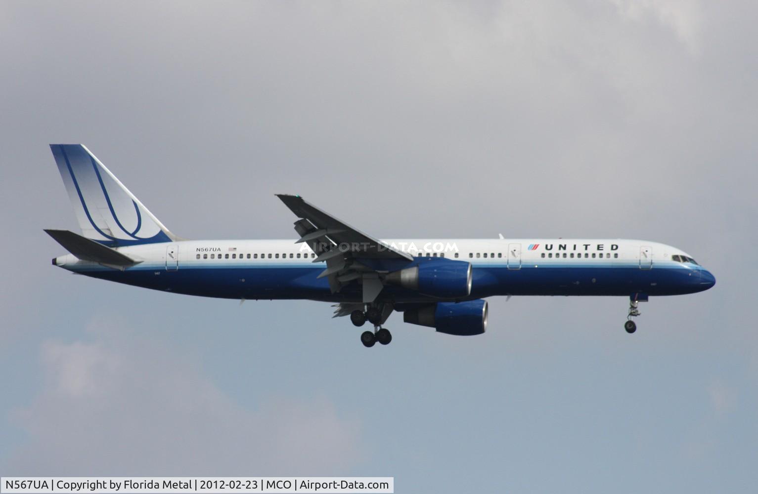 N567UA, 1992 Boeing 757-222 C/N 26673, United 757