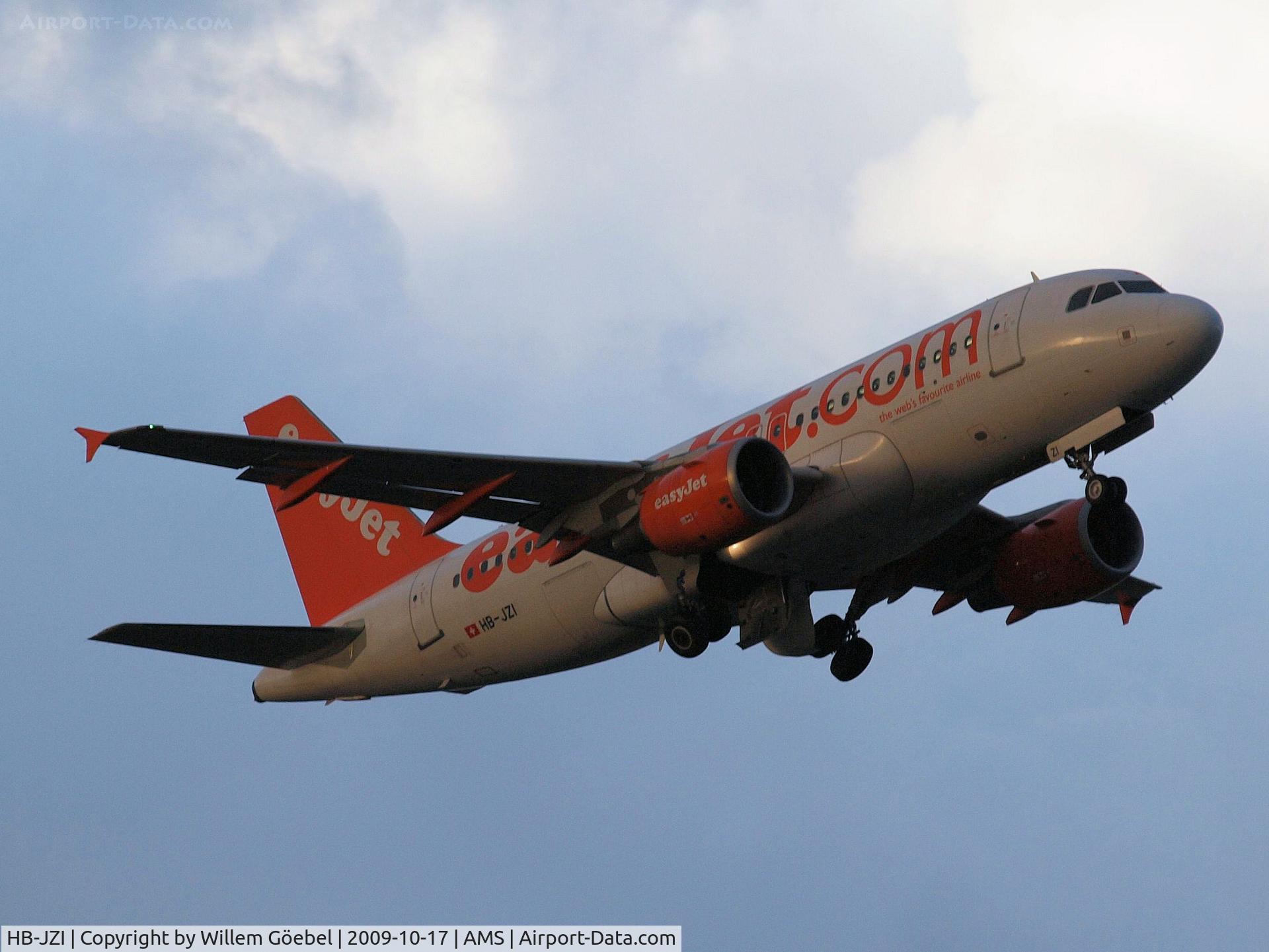 HB-JZI, 2004 Airbus A319-111 C/N 2245, Take of from runway L36 of Amsterdam Airport