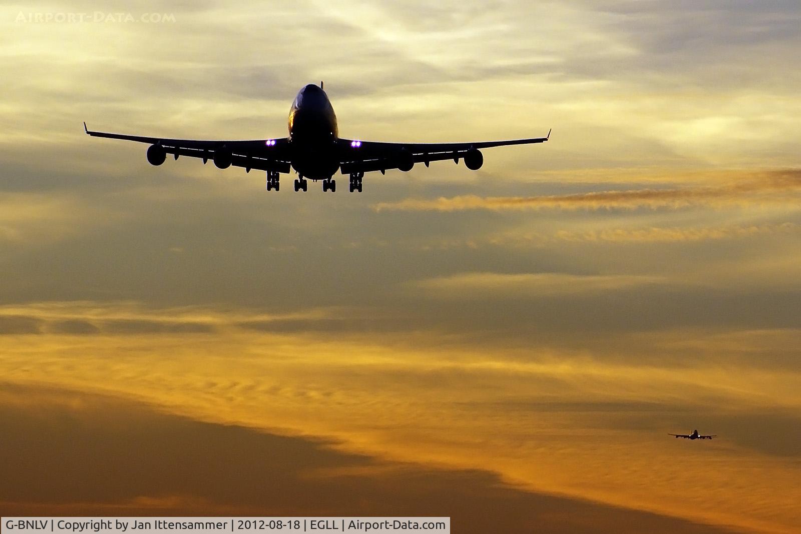 G-BNLV, 1992 Boeing 747-436 C/N 25427, g-bnll @ egll