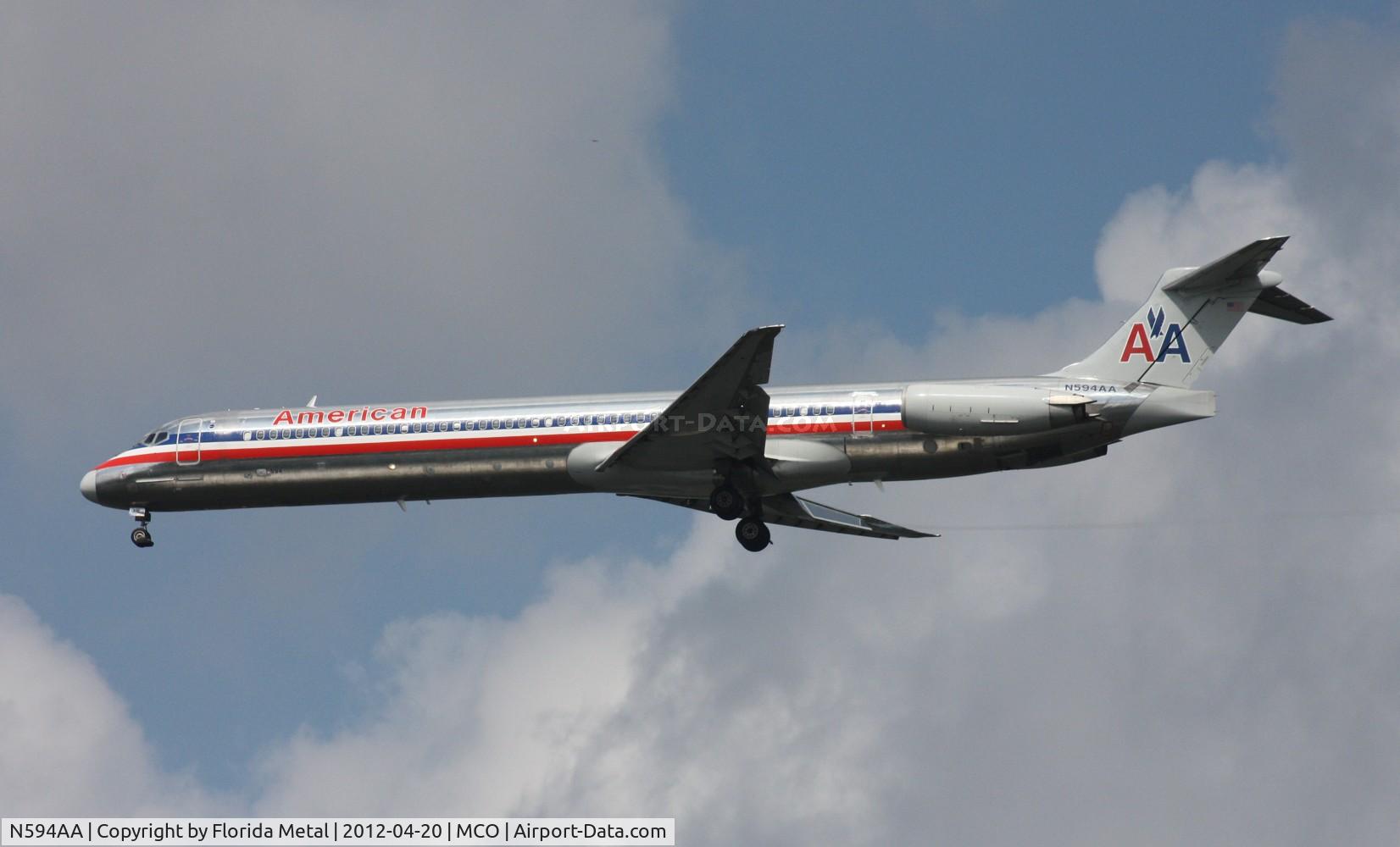 N594AA, 1992 McDonnell Douglas MD-83 (DC-9-83) C/N 53284, American MD-83