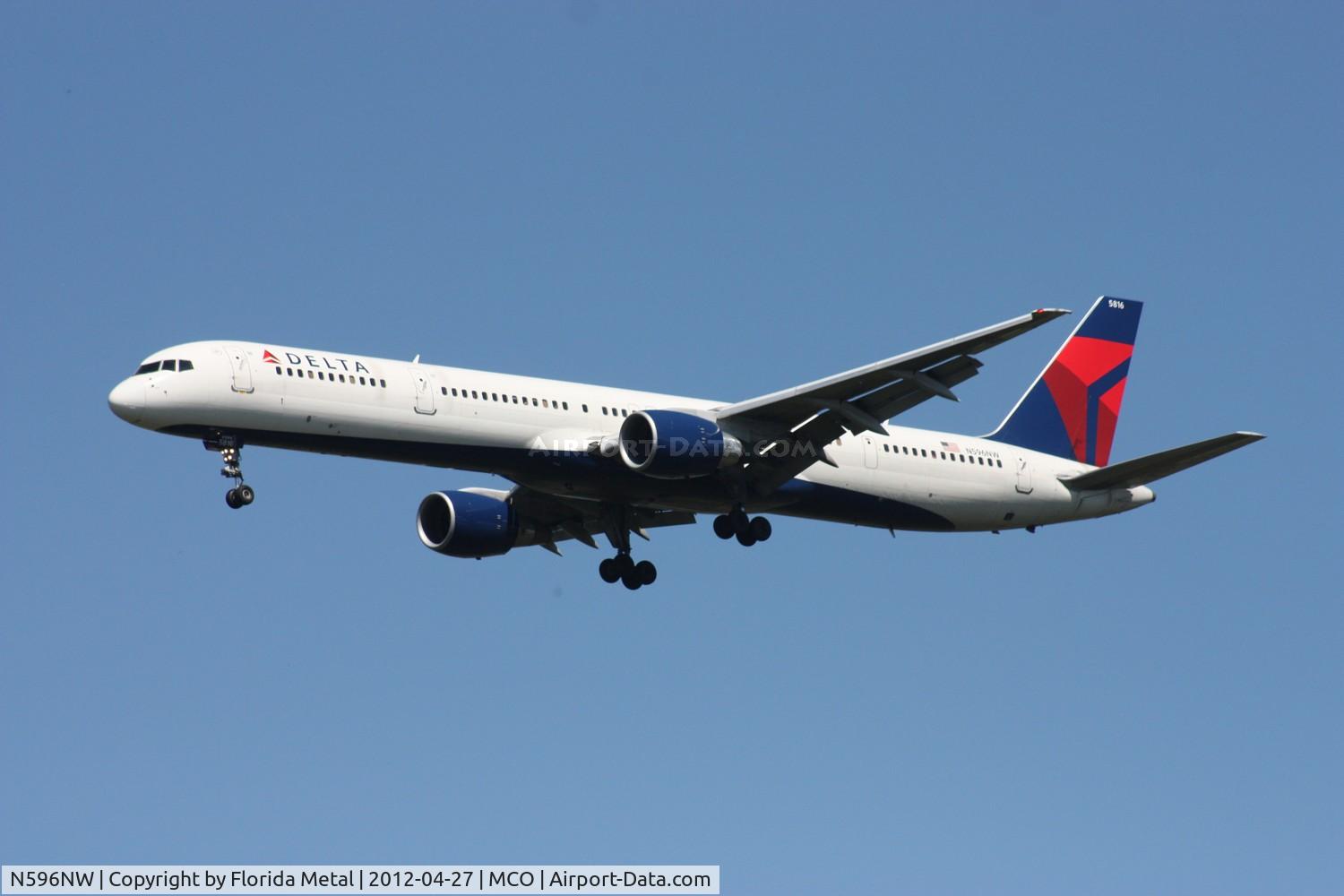 N596NW, 2003 Boeing 757-351 C/N 32996, Delta 757-300