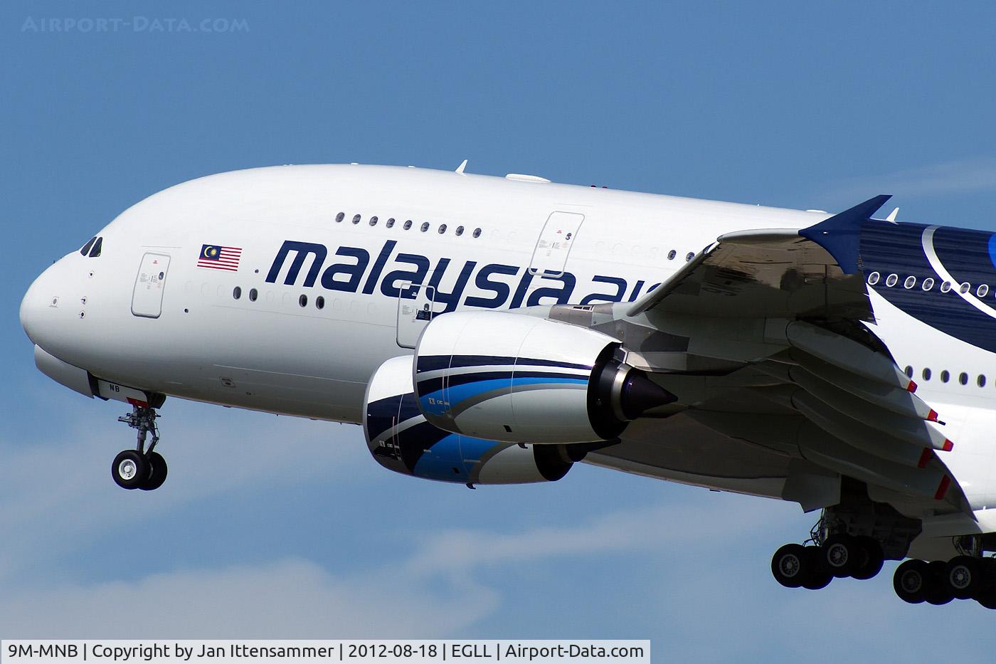9M-MNB, 2012 Airbus A380-841 C/N 081, 9M-MNB @ EGLL