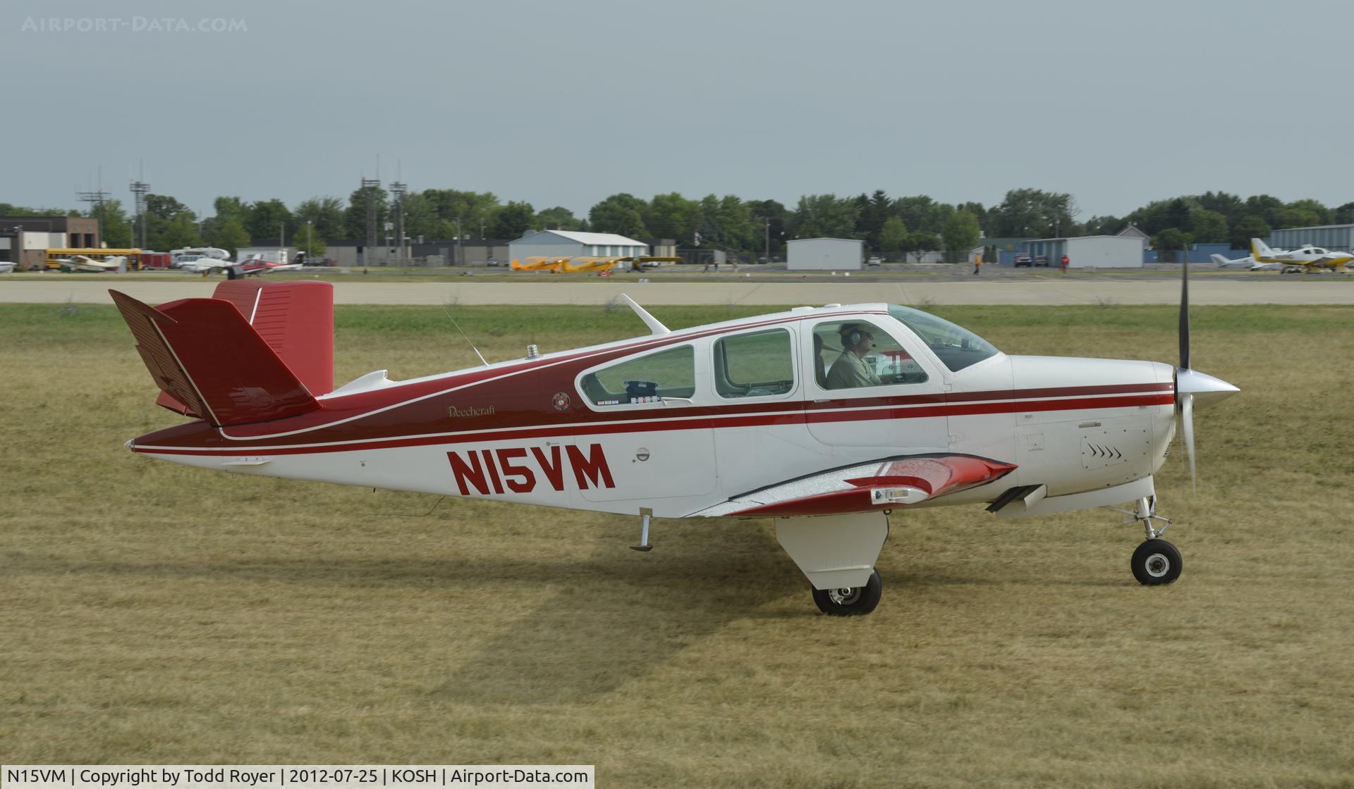 N15VM, 1976 Beech V35B Bonanza C/N D-9936, Airventure 2012
