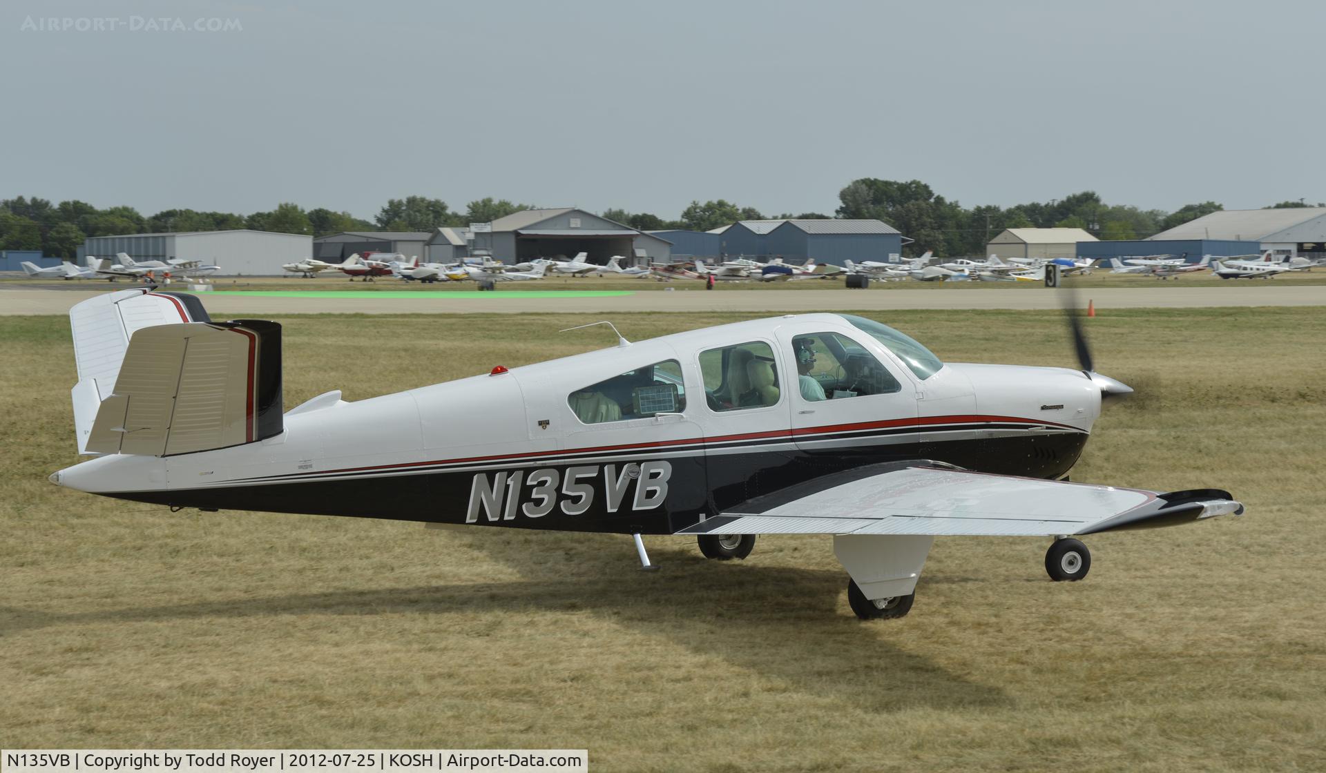 N135VB, 1979 Beech V35B Bonanza C/N D-10263, Airventure 2012