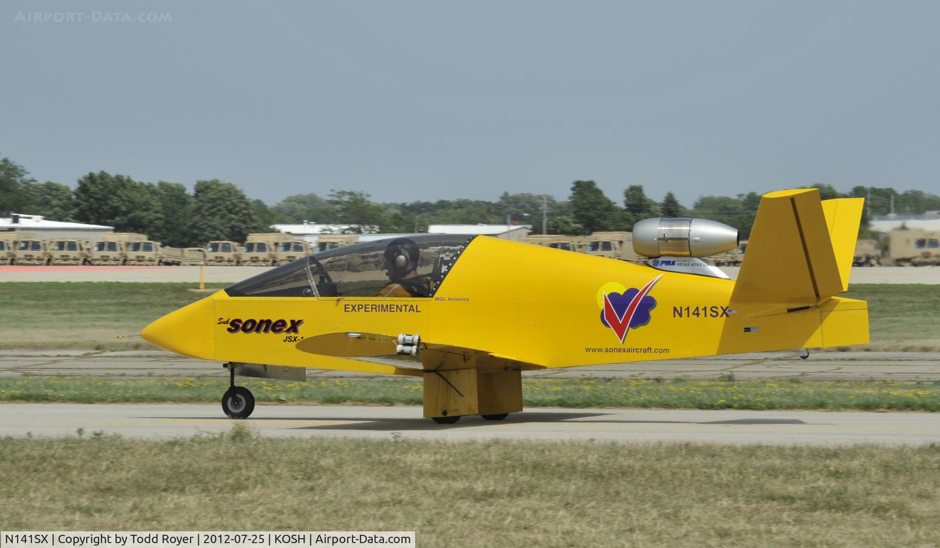N141SX, Sonex SubSonex C/N 001 (N141SX), Airventure 2012