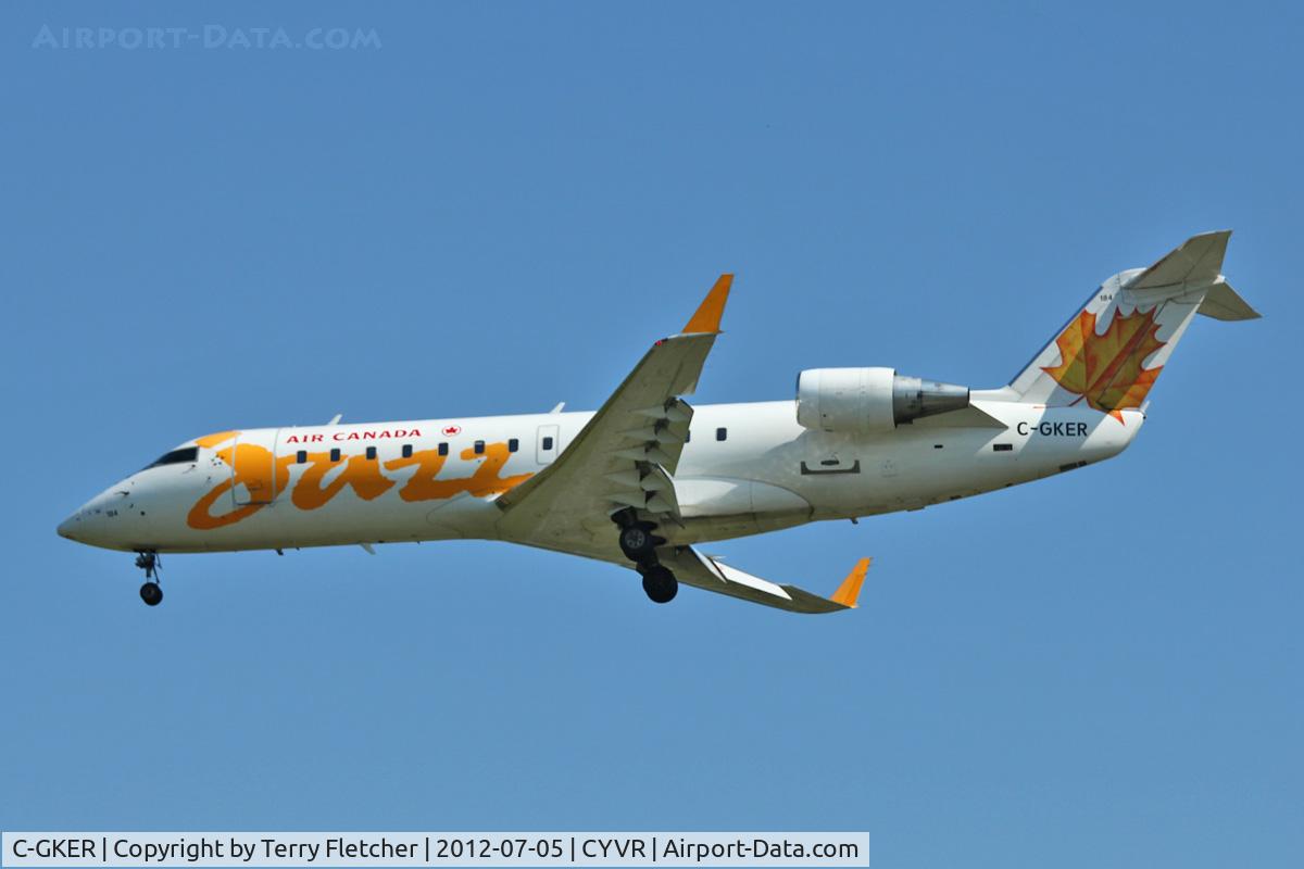 C-GKER, 2000 Bombardier CRJ-200ER (CL-600-2B19) C/N 7368, Bombardier CL-600-2B19, c/n: 7368