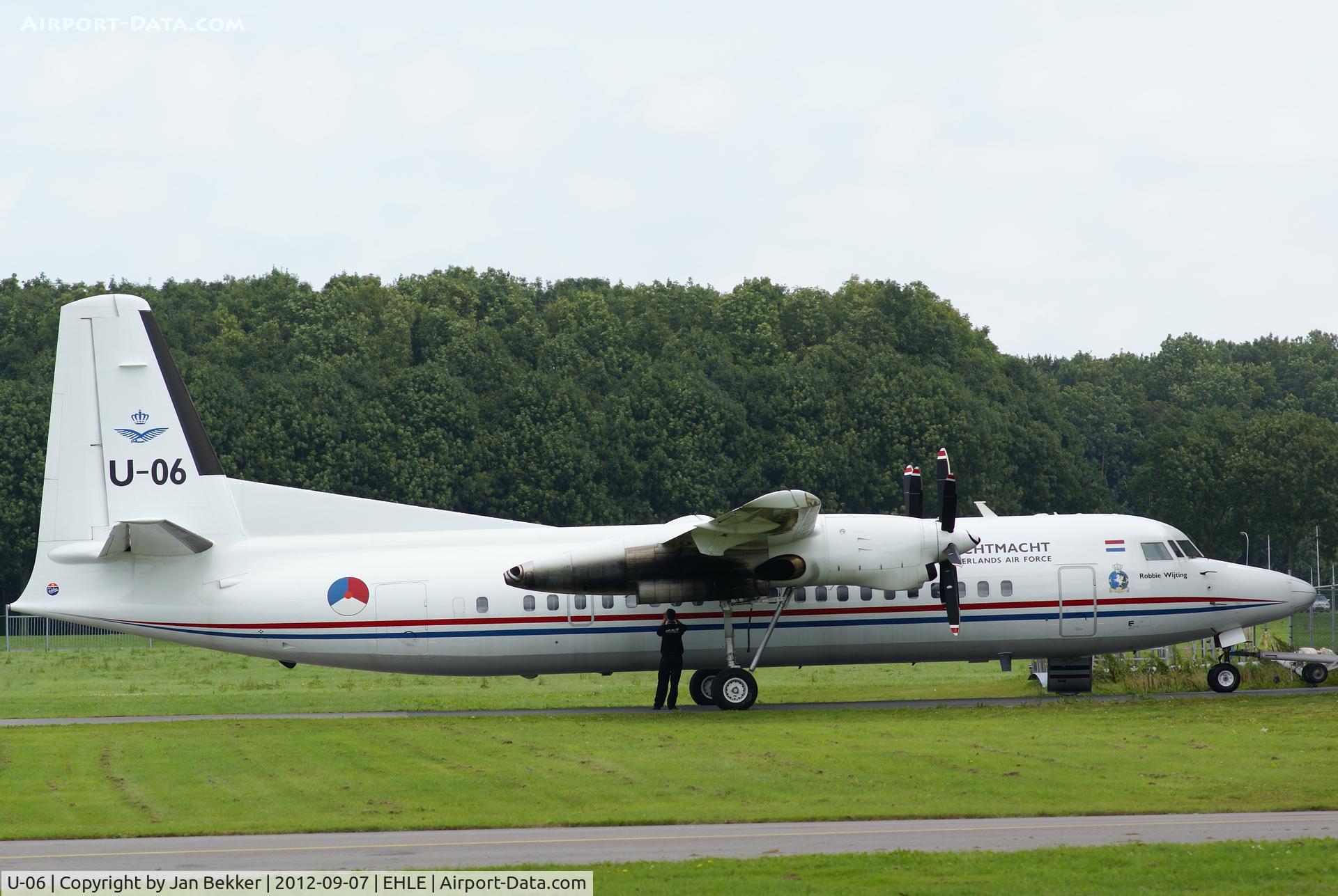 U-06, 1993 Fokker 50 C/N 20287, This plane leaves the Royal Dutch Airforce (Koninklijke Luchtmacht) It arrived today on Lelystad Airport to get a new livery by QAPS.