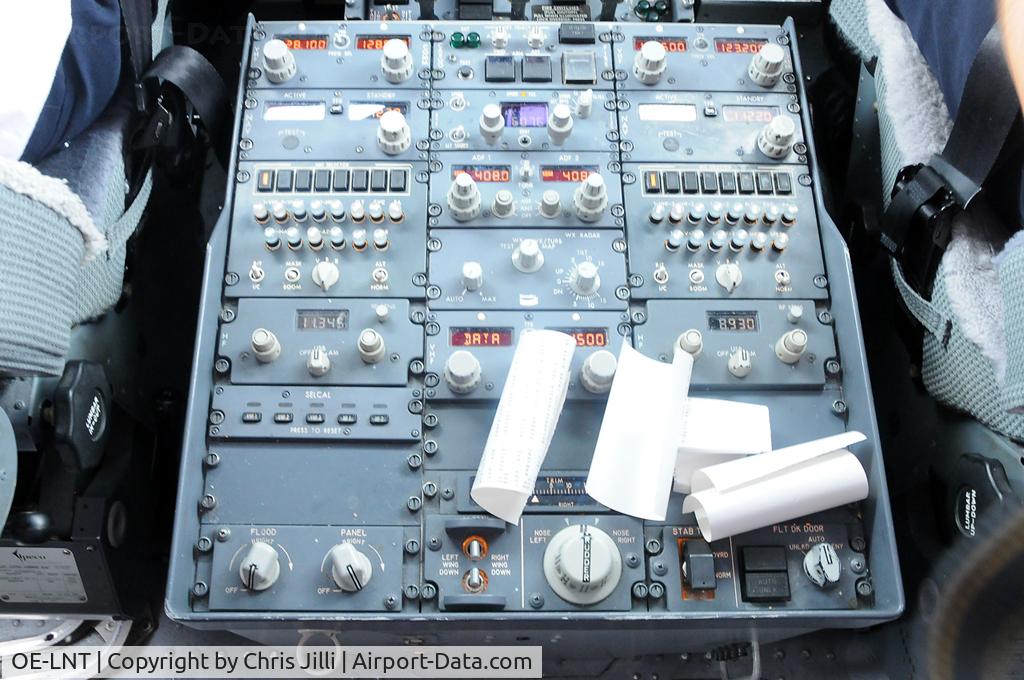 OE-LNT, 2006 Boeing 737-8Z9 C/N 33834, Austrian Airlines