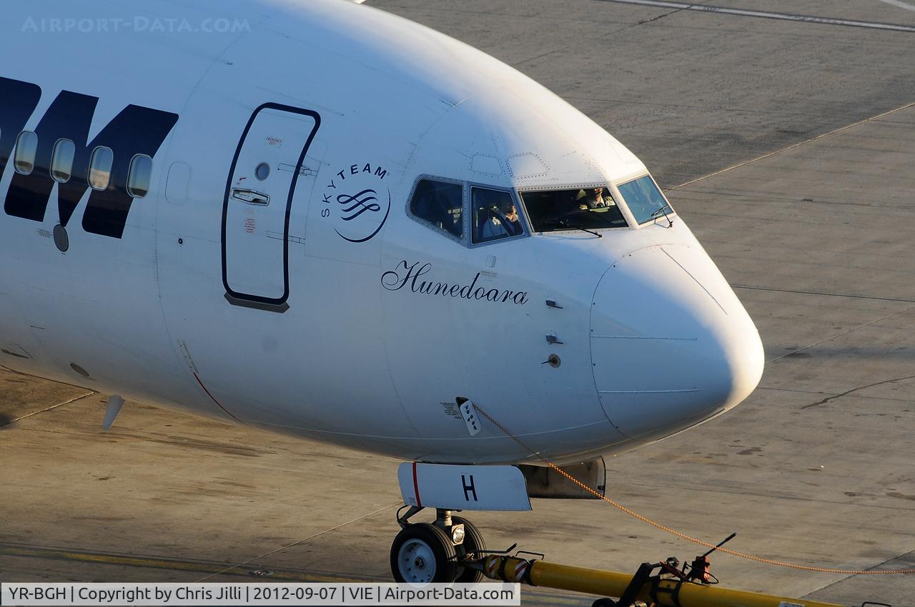 YR-BGH, 2003 Boeing 737-78J C/N 28438, TAROM
