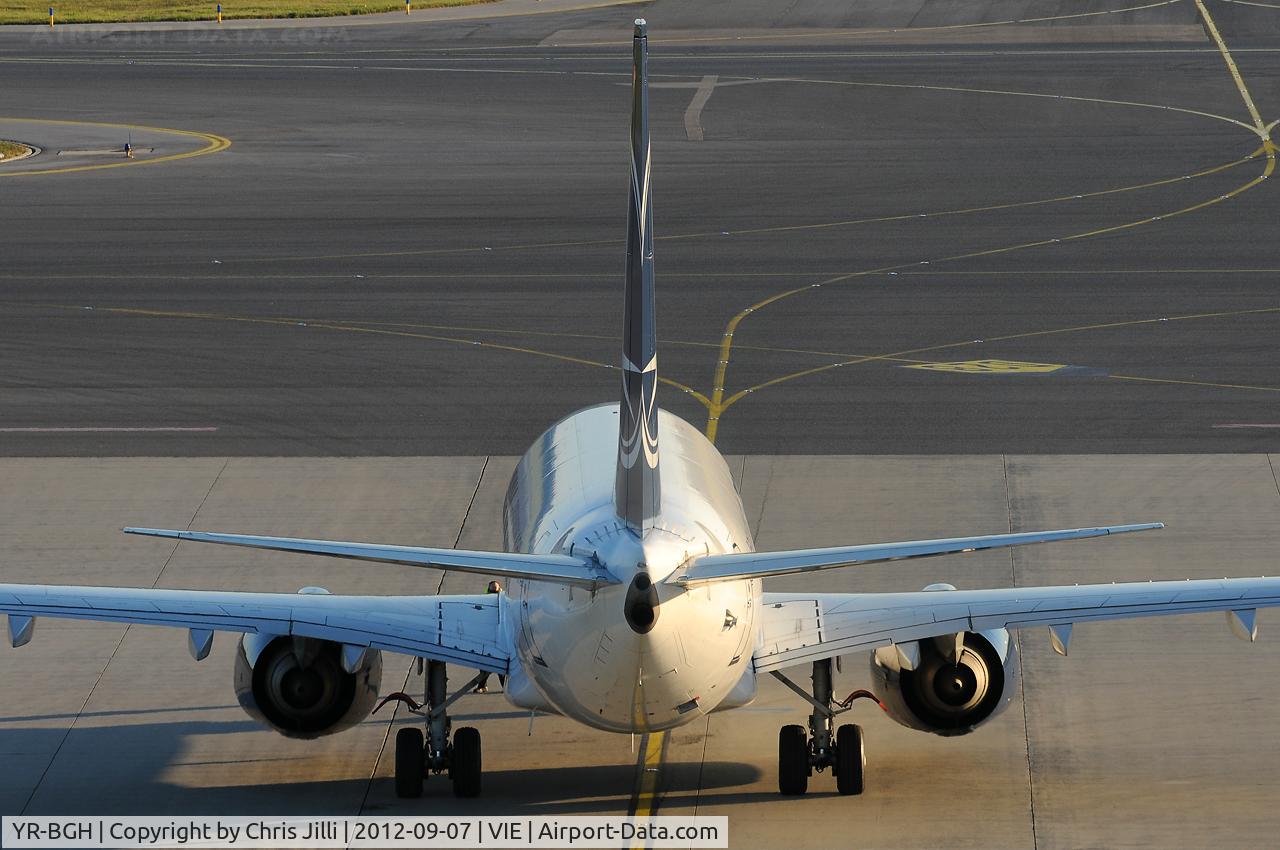 YR-BGH, 2003 Boeing 737-78J C/N 28438, TAROM