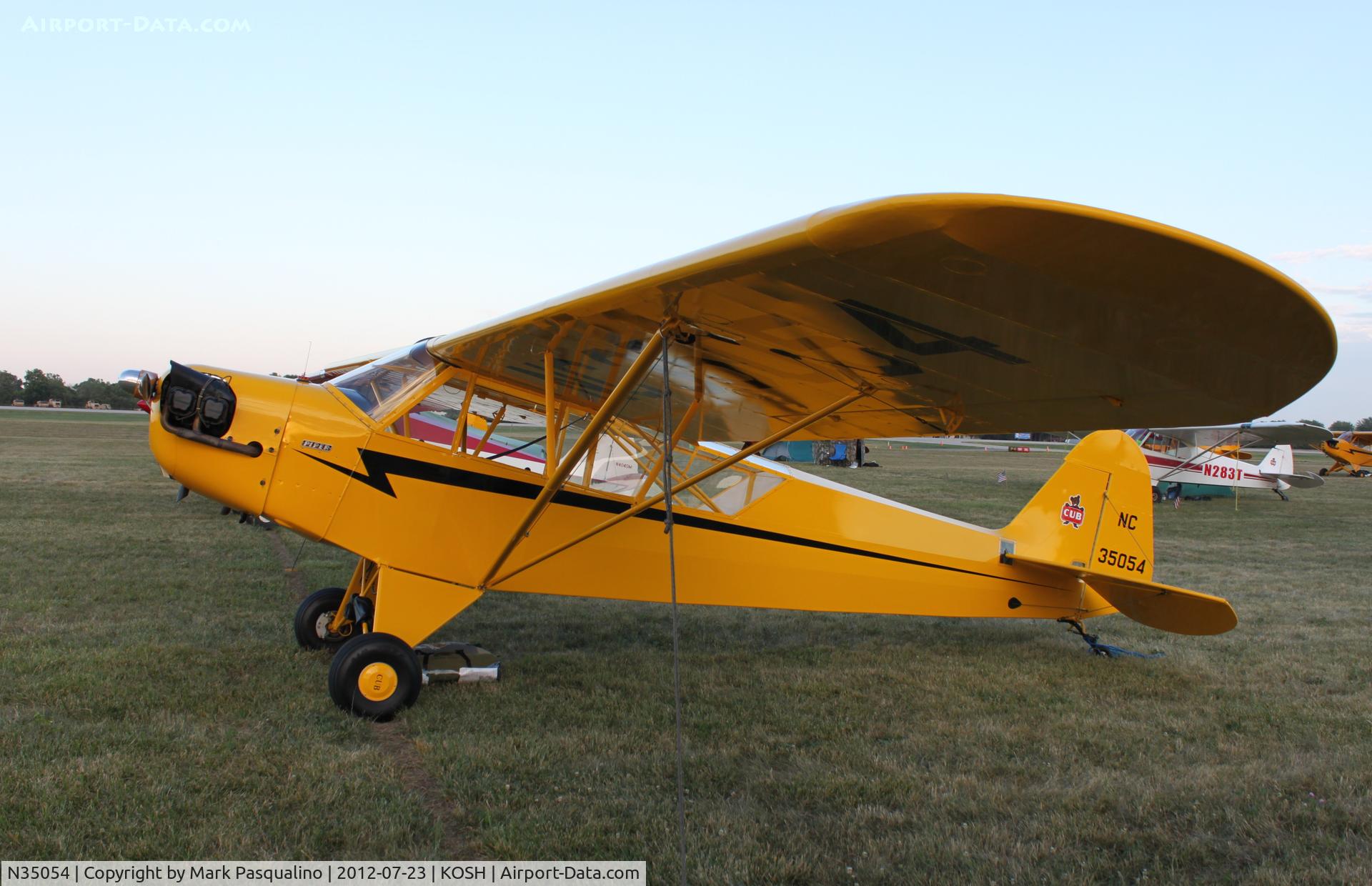 N35054, 1940 Piper J3C-65 Cub C/N 6061, Piper J3C-65