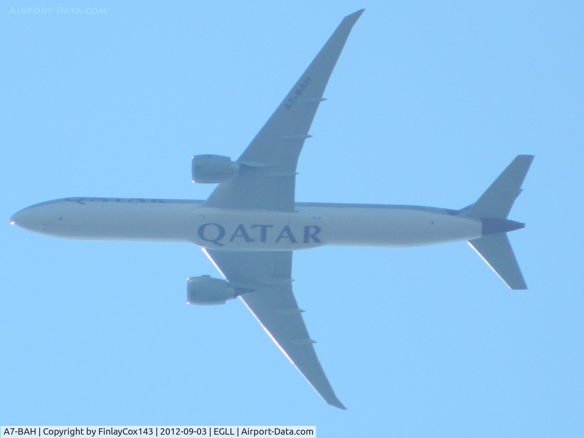 A7-BAH, 2010 Boeing 777-3DZ/ER C/N 37762, Qatar Boeing 777-300 Inflight (at Heathrow)