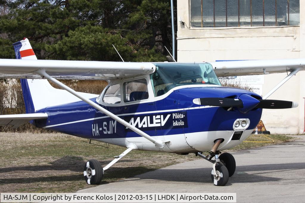 HA-SJM, Cessna 172M C/N 17261908, Dunakeszi