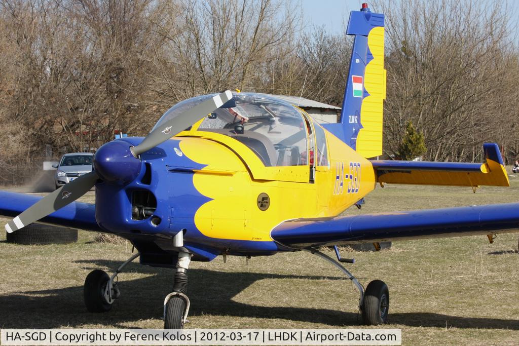 HA-SGD, 1982 Zlin Z-142 C/N 0274, Dunakeszi