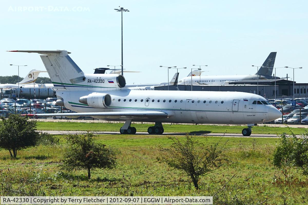 RA-42330, Yakovlev Yak-42D C/N 4250422505122, Yakovlev Yak-42D, c/n: 4250422505122 at Luton