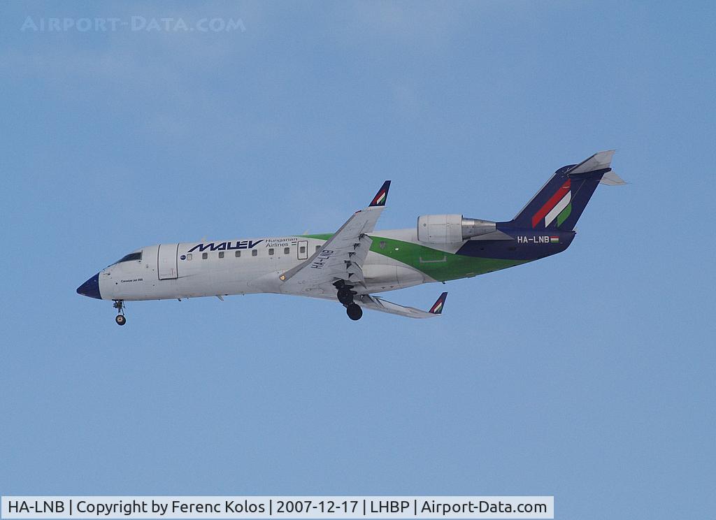 HA-LNB, 2002 Canadair CRJ-200LR (CL-600-2B19) C/N 7683, Ferihegy