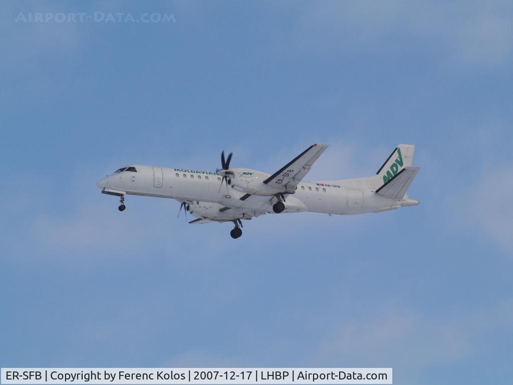 ER-SFB, 1995 Saab 2000 C/N 2000-022, Ferihegy