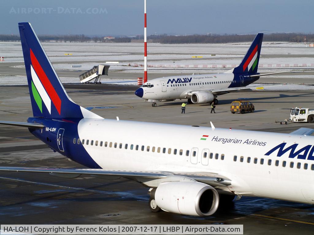HA-LOH, 2004 Boeing 737-8Q8 C/N 30667, Ferihegy