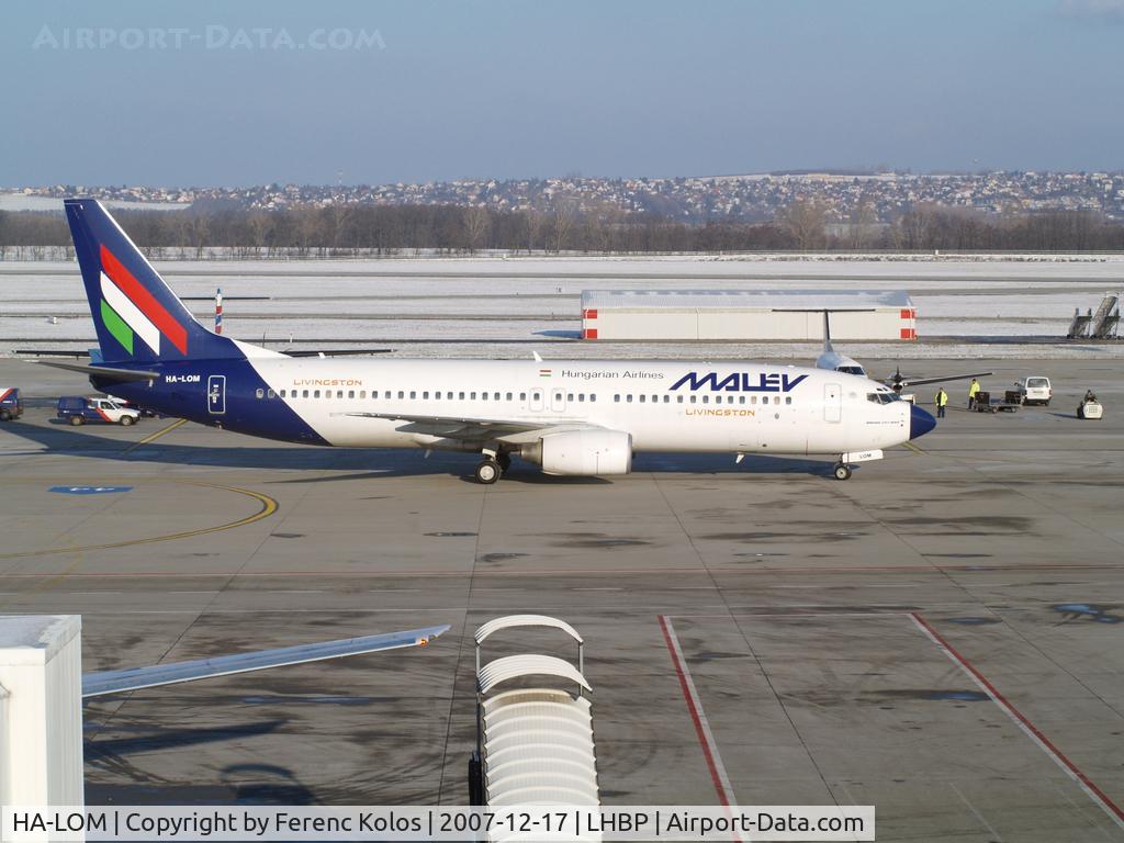HA-LOM, 2004 Boeing 737-8Q8 C/N 30672, Ferihegy