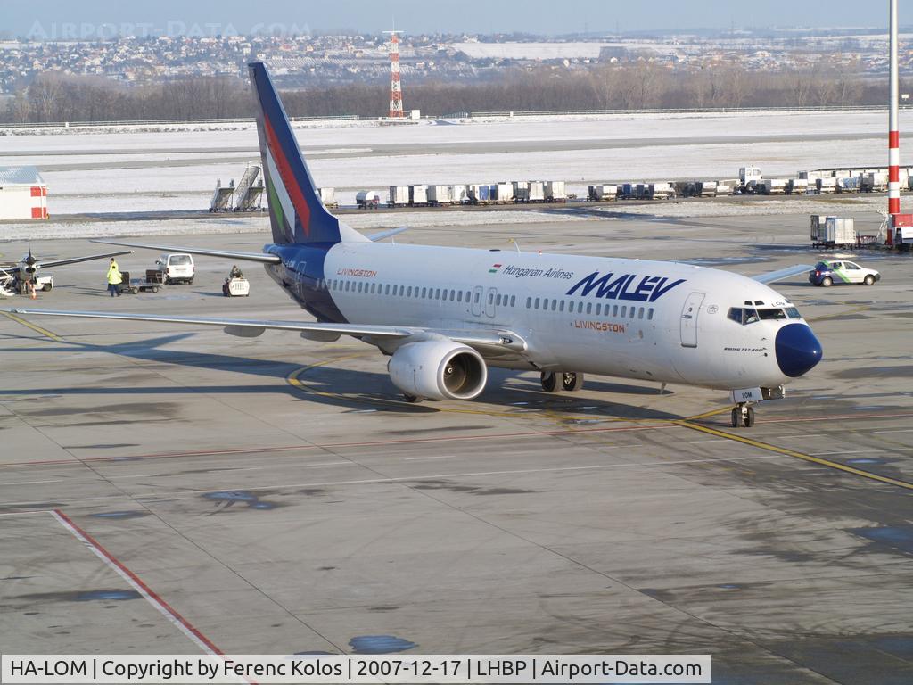 HA-LOM, 2004 Boeing 737-8Q8 C/N 30672, Ferihegy