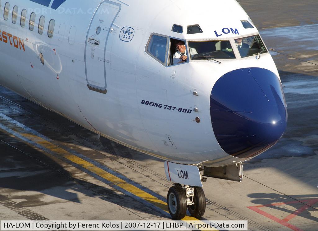 HA-LOM, 2004 Boeing 737-8Q8 C/N 30672, Ferihegy