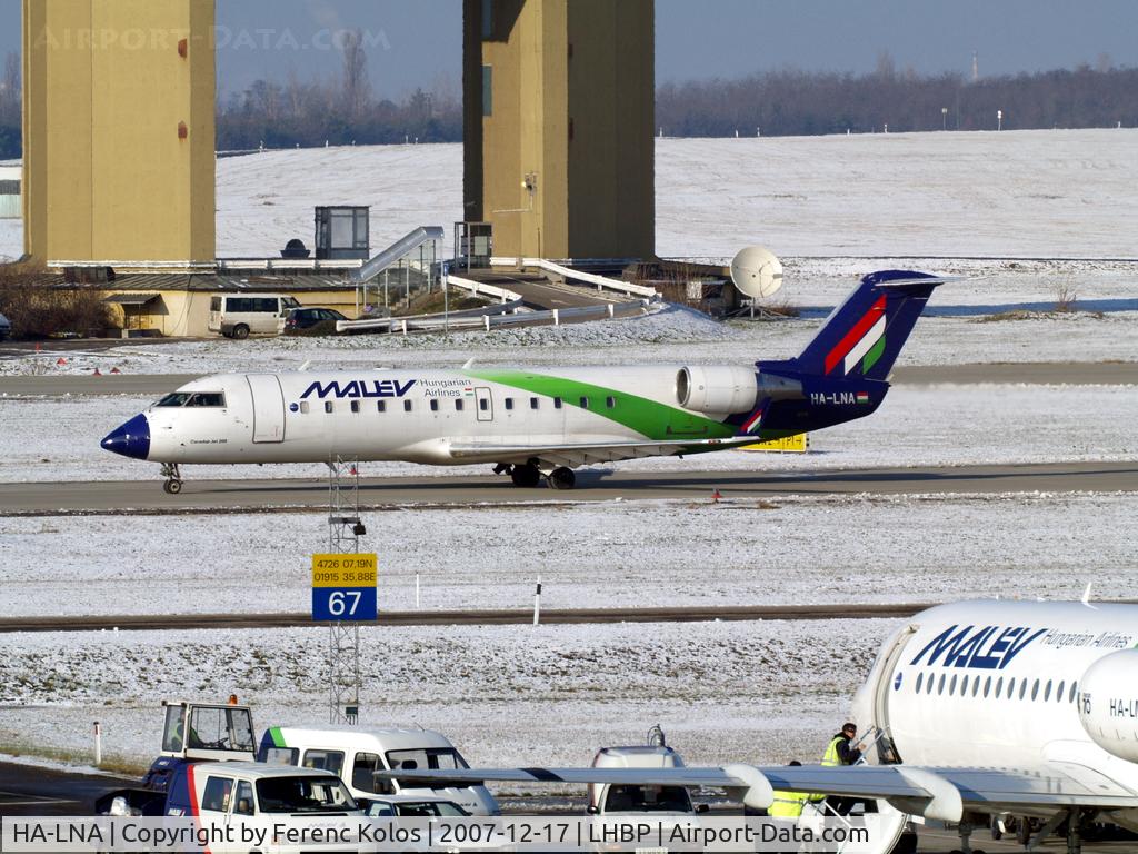 HA-LNA, 2002 Canadair CRJ-100ER (CL-600-2B19) C/N 7676, Ferihegy