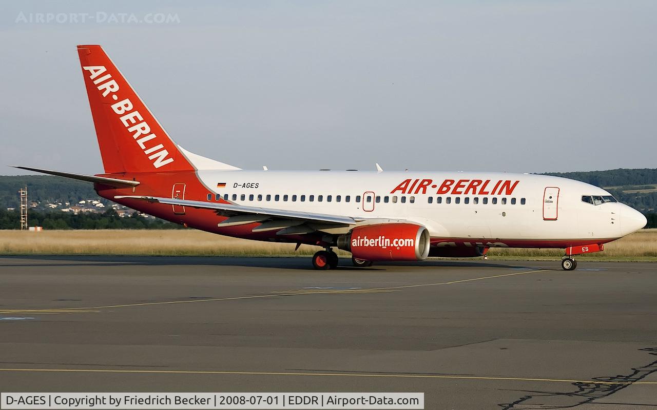 D-AGES, 1998 Boeing 737-75B C/N 28108, taxying to the active