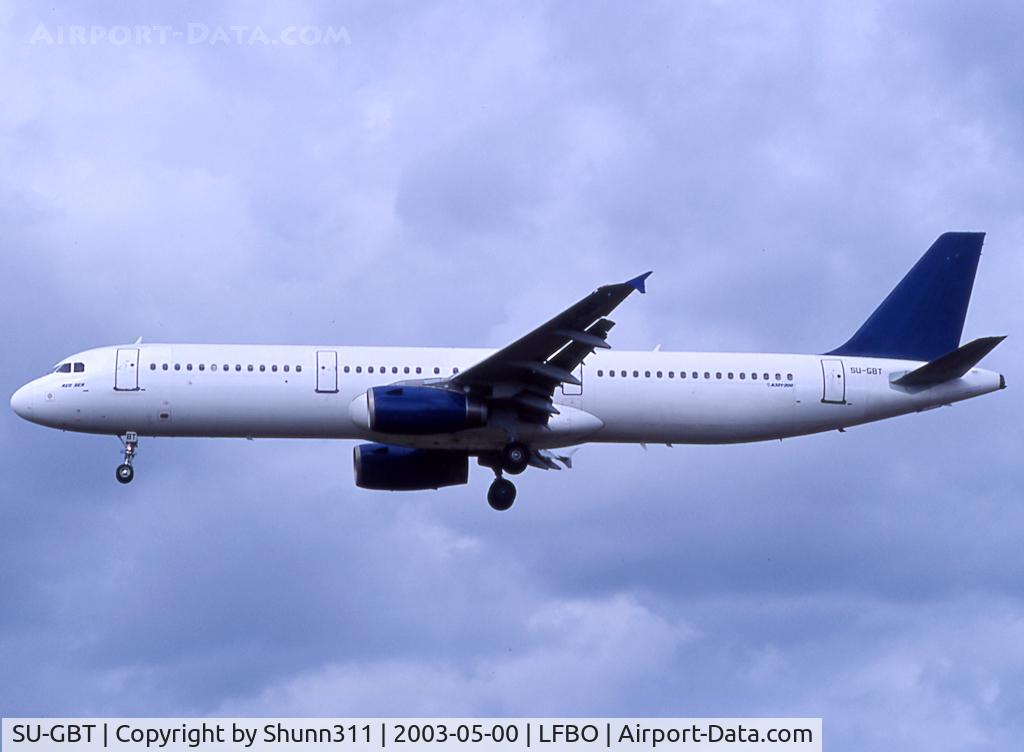 SU-GBT, 1999 Airbus A321-231 C/N 680, Landing rwy 32L with blue tail and no titles...